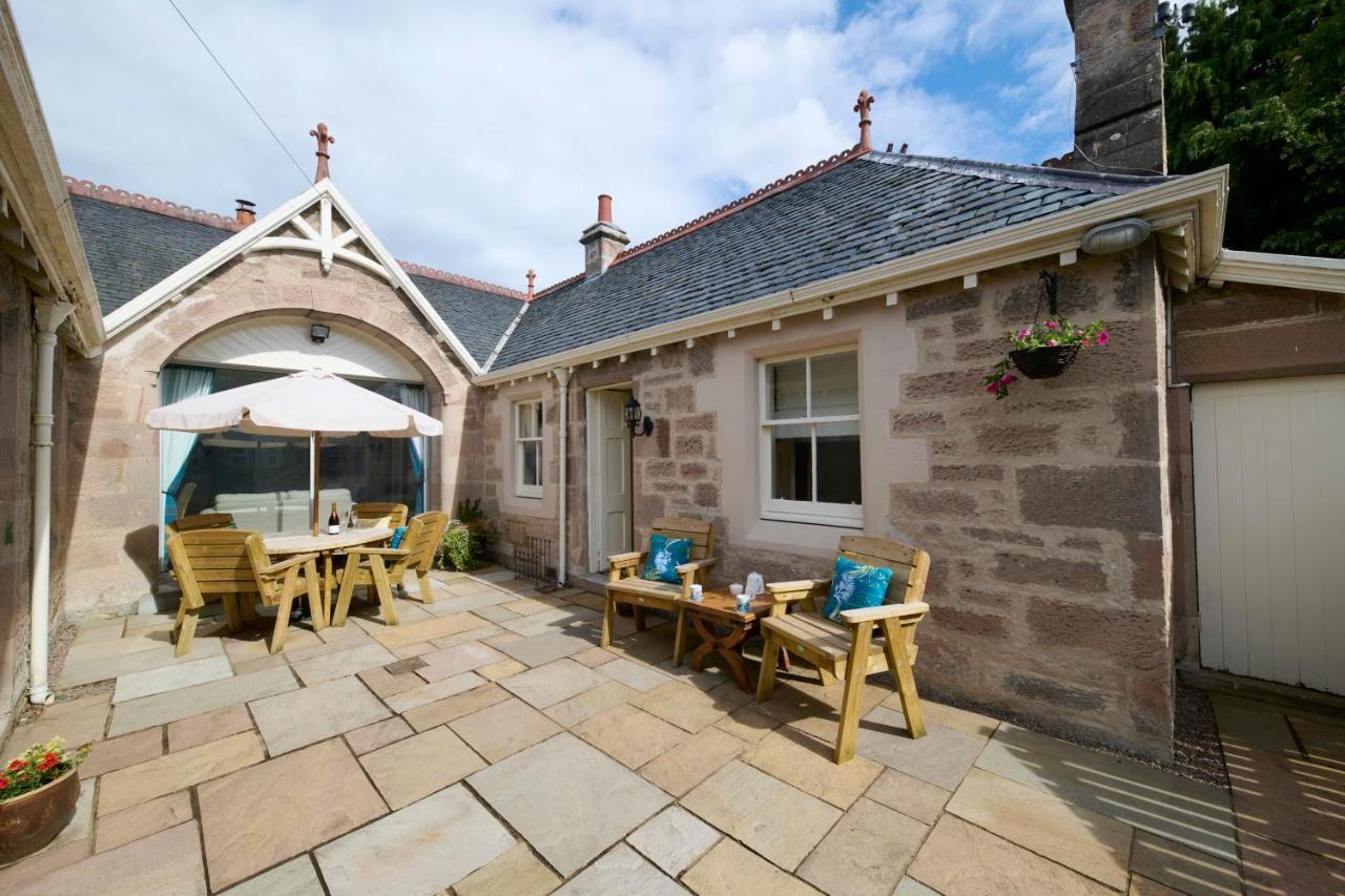 Monkland Cottage Nairn Buitenkant foto